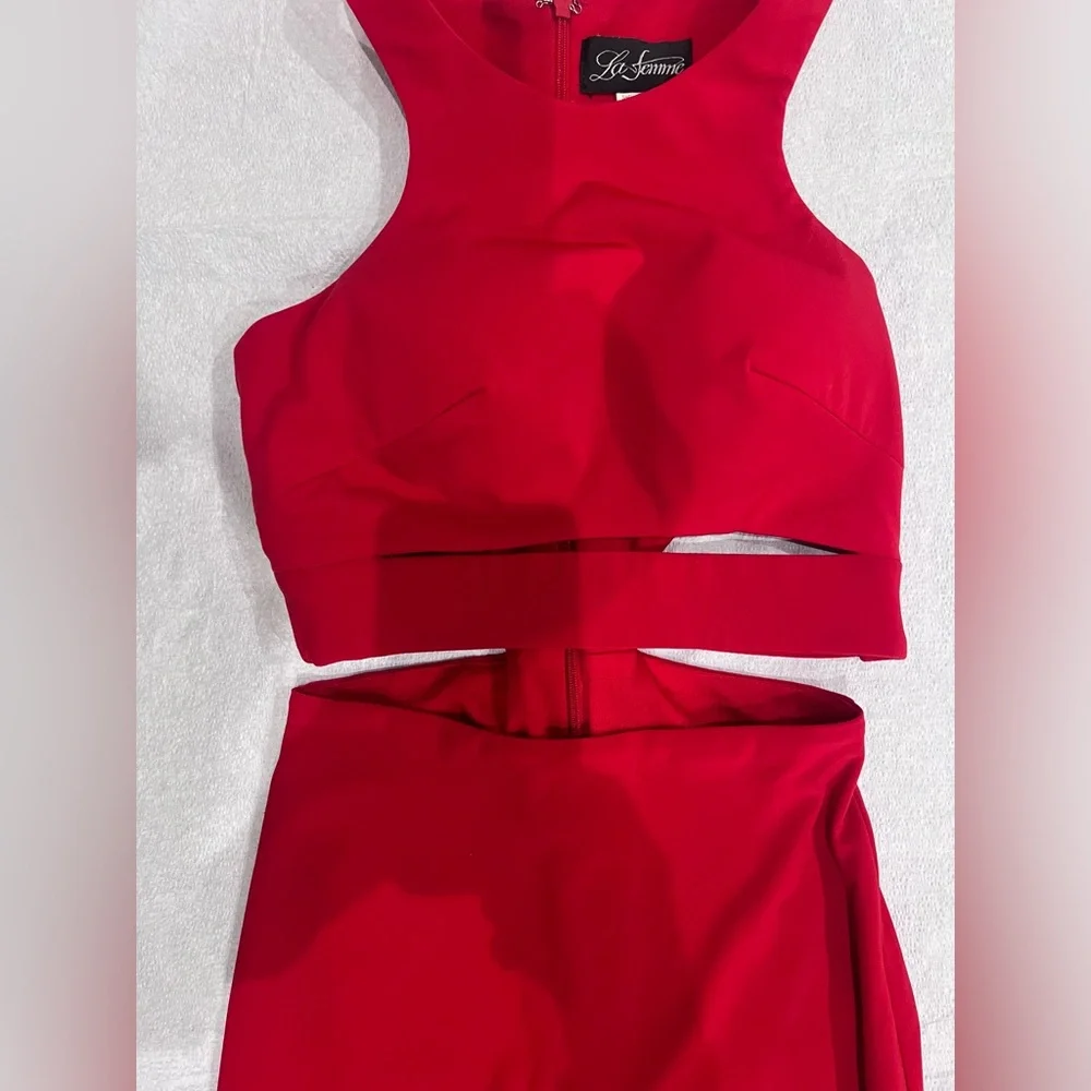 La Femme - Sleeveless High Neck Cutout Two-piece Dress - Picture 4 of 6